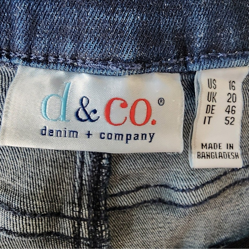 Denim & Co 16 Blue Wide Leg Crop Jeans Patch Pocket Stretch Comfort Casual - Picture 3 of 8